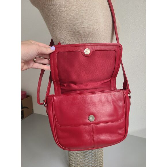 Statement Red Leather Crossbody Purse Bag Tassel Zipper Pouch Adjustable Strap - Picture 3 of 9